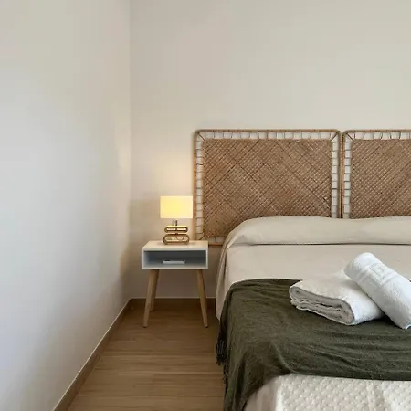 Miramar Apartment *